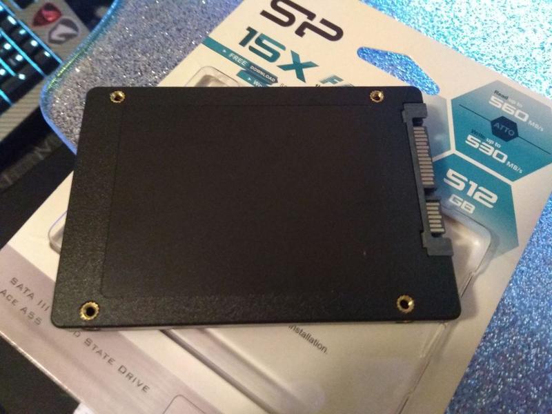 Сколько можно записать на ssd накопитель