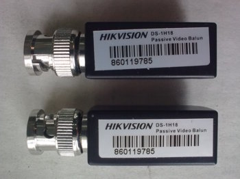 Приемопередатчик Hikvision DS-1H18, черный