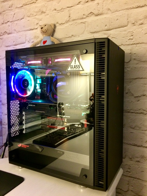 Kupit Korpus Matx Fractal Design Define Mini C Tg Chernyj V Internet Magazine Sitilink Cena Na Korpus Matx Fractal Design Define Mini C Tg Chernyj Moskva